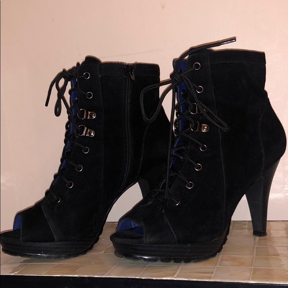 Fantizy Shoes - Peep Toe Lace Up Booties Size 7.5